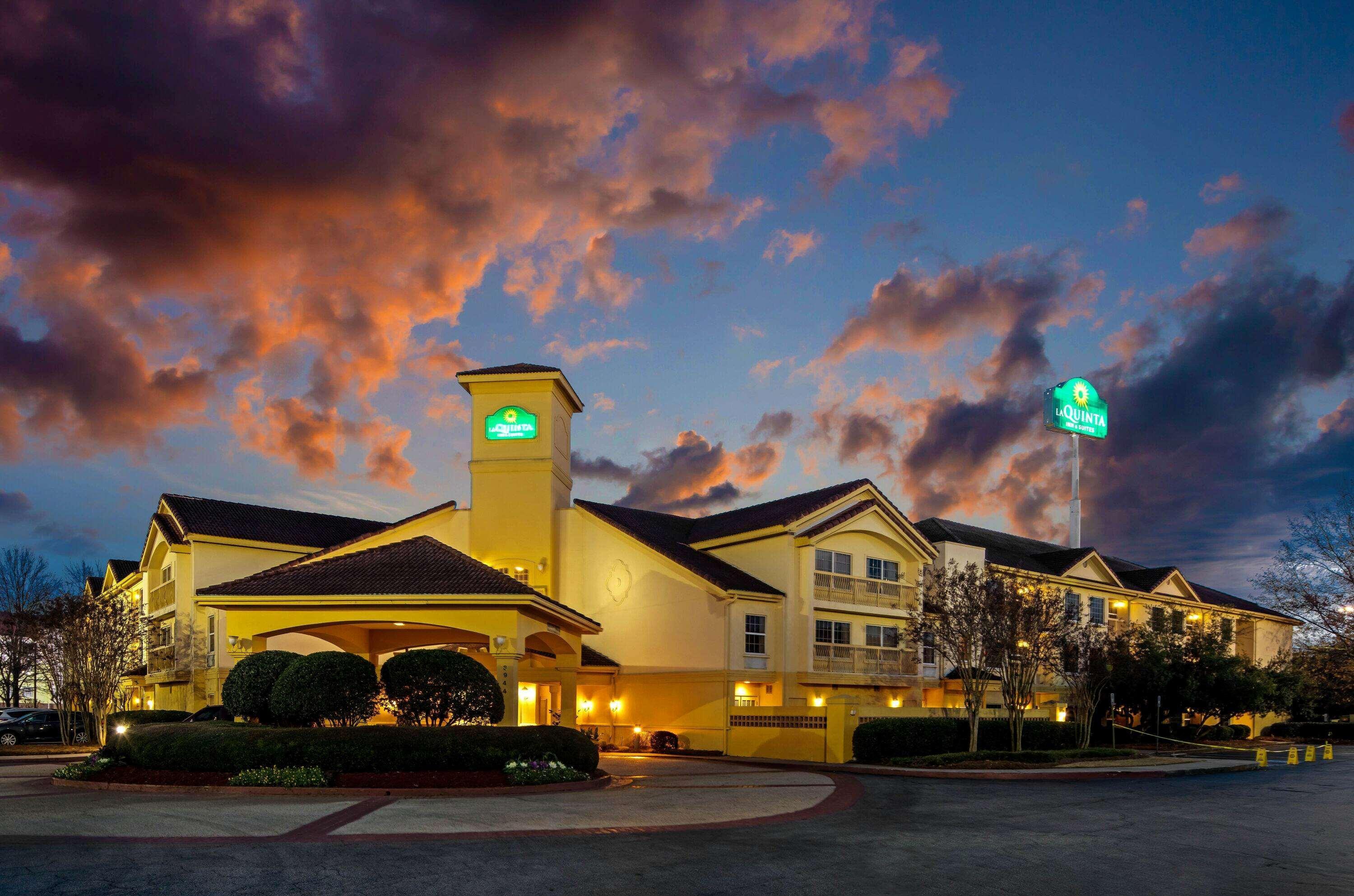 La Quinta By Wyndham Macon Hotel Exterior foto